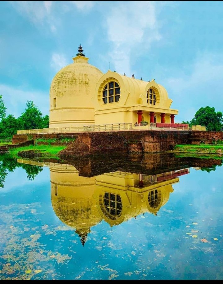 Reclining Buddha image associated with parinirvana at Kushinagar