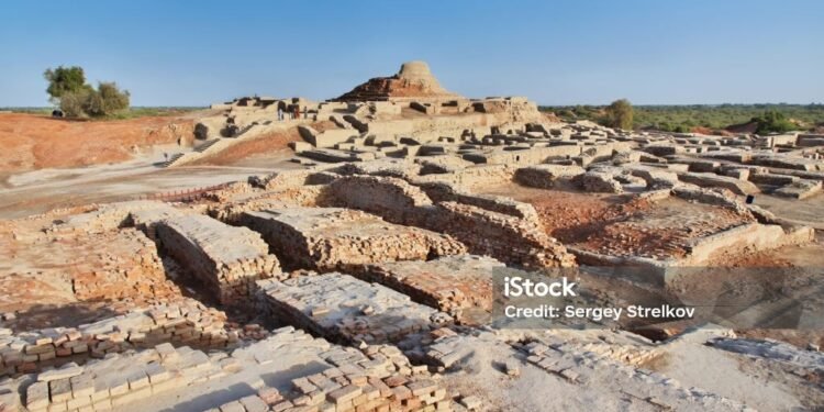 Mature Harappan Phase Begins (2600 BCE)