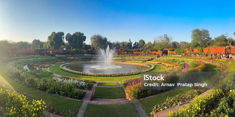 Mughal Gardens: Paradise on Earth - Charbagh