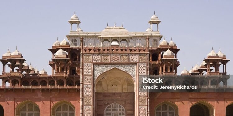 Razia Sultan: The Turkic Empress Who Dared to Rule Delhi