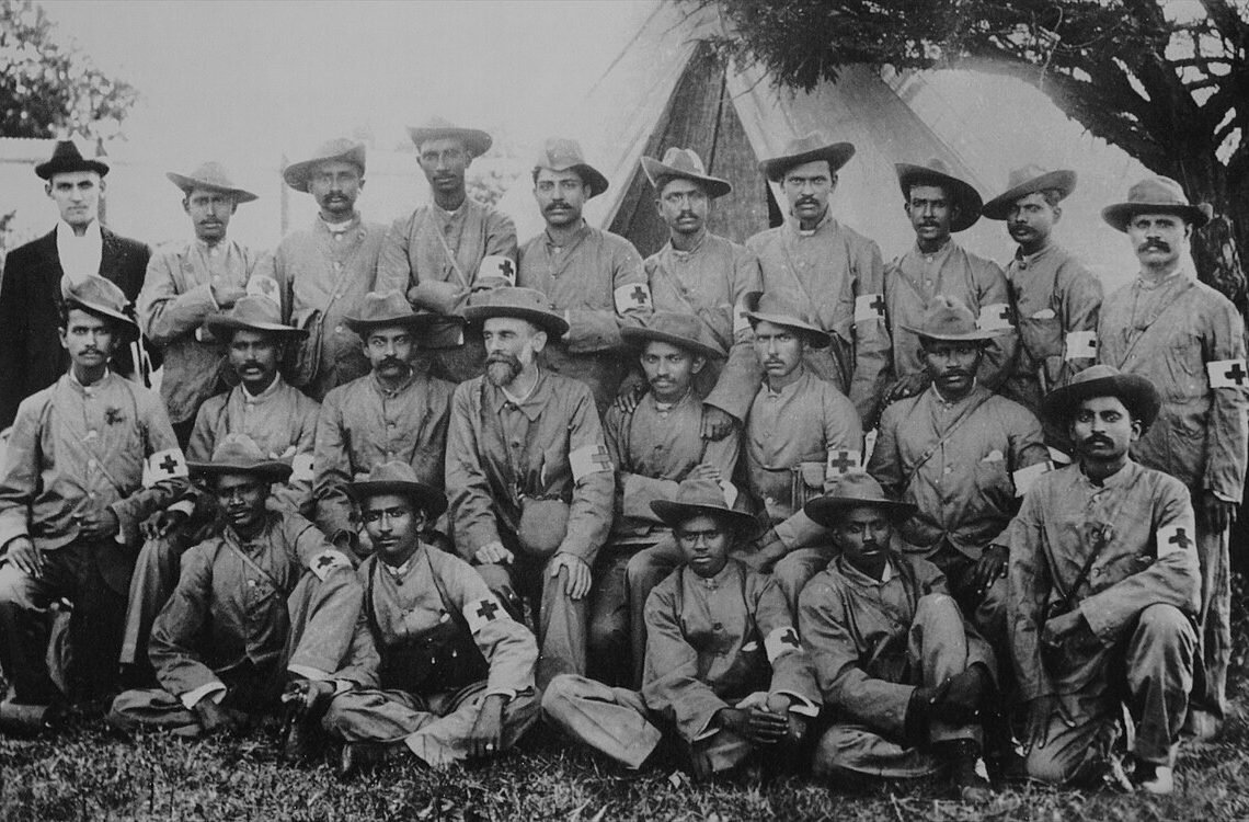 Mahatma Gandhi Returns to India (1915)