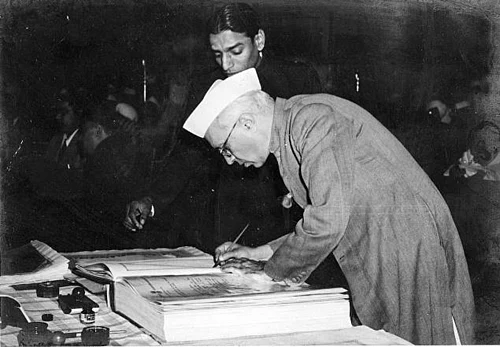Constitution of India Adopted (1950)