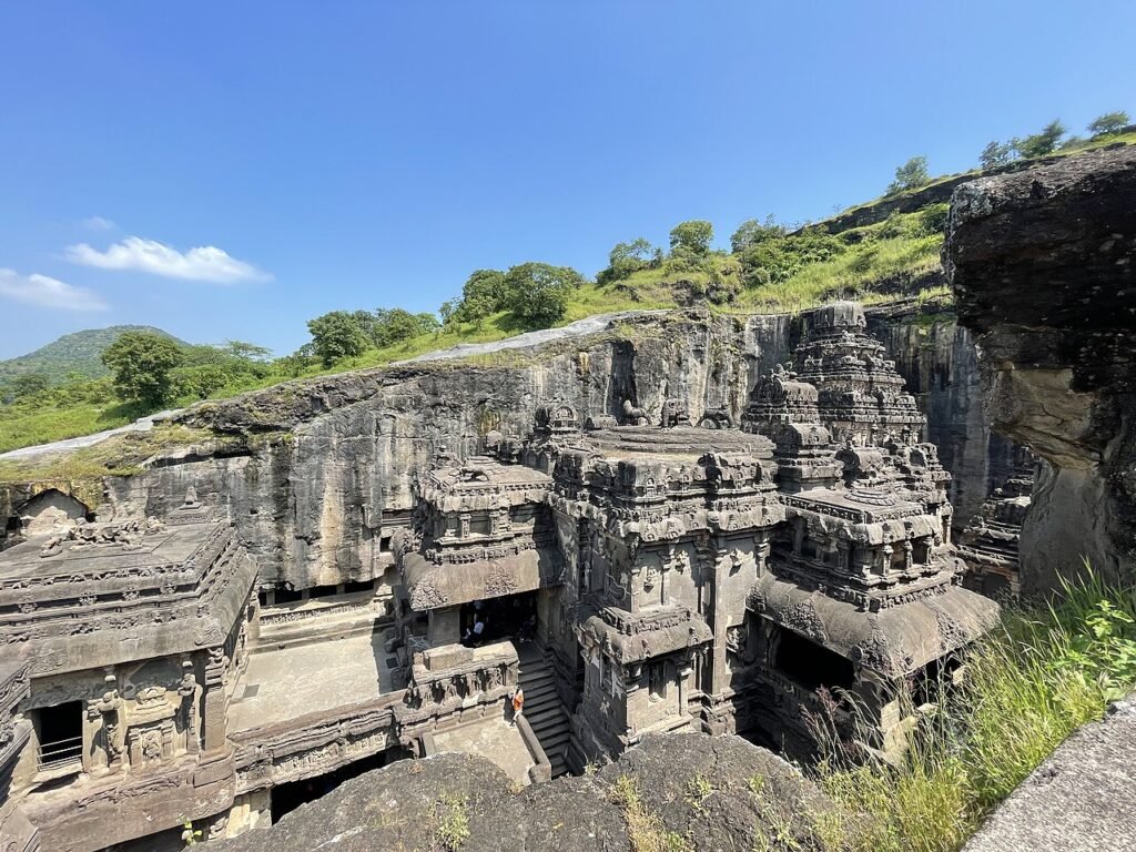 Kailasa Temple: The Queen’s Fast and the Temple Carved from a Mountain Ellora Caves Kailas Temple.jpg — related to The Queen Who Would Not Eat