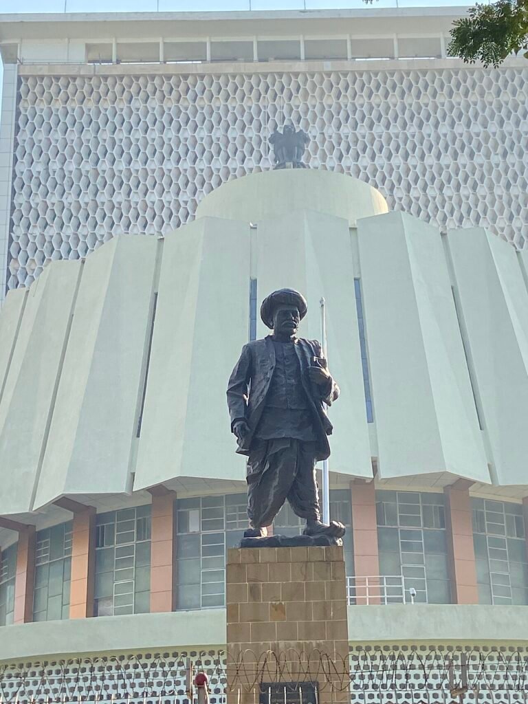 Mahatma Jyotiba Phule at the Vidhan Bhavan.jpg — related to The Boy Who Read Too Much